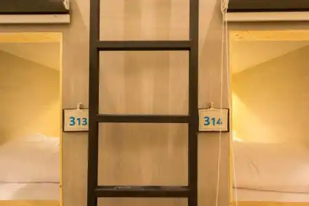 Lazy Sunday Hostel - 32
