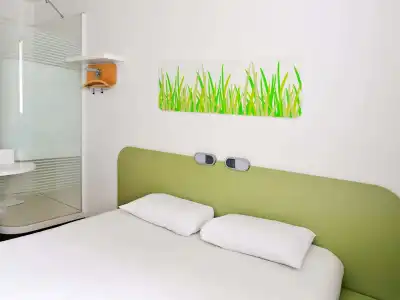ibis budget Nimes Centre Gare - 3