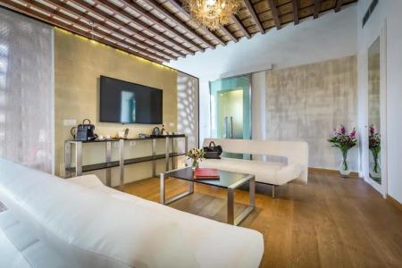 La Scaletta Al Ponte Vecchio - 330