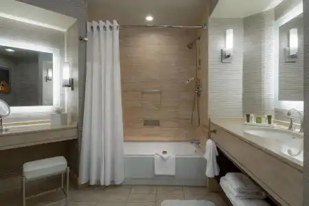 Hilton Los Angeles/Universal City - 66