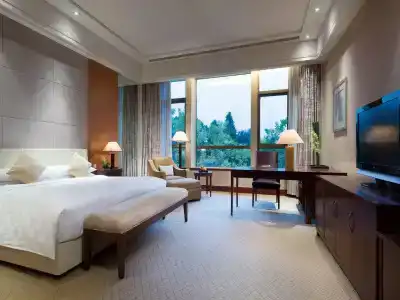 Jinji Lake Grand - 85