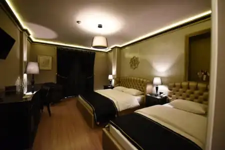 Hymetis Palace - 17