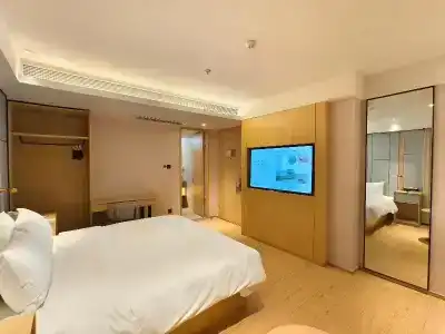 Ji Guangzhou Sports Center Tianhe North Road - 54