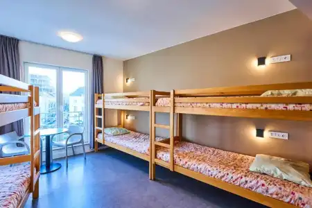 Jacques Brel Youth Hostel - 14