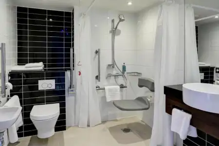 Holiday Inn Express London - ExCeL by IHG - 14