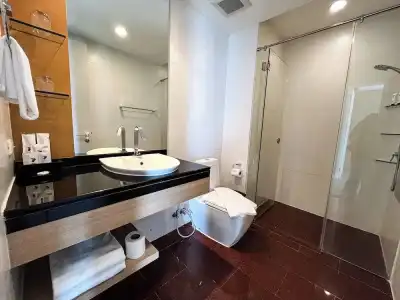 Urbana Sathorn - 111