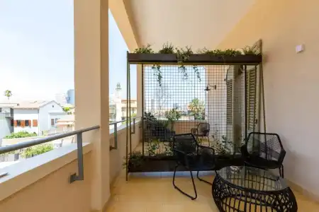 THE GUTMAN TLV - Neve Tzedek - 22
