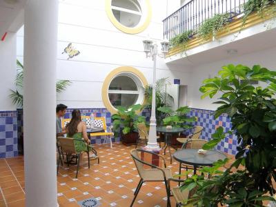 Puerta del Mar - Adults Recommended - 17