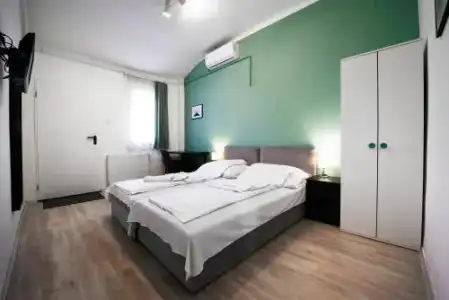Chesscom Guesthouse - 5