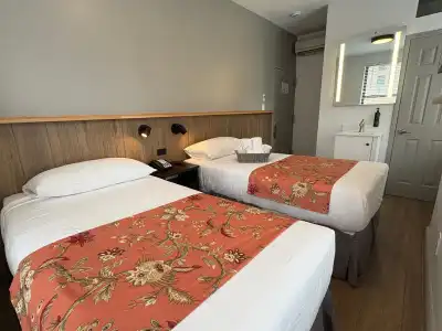 Americana Inn - 4