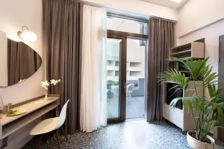 Pearl SeaBreeze Suites - 71