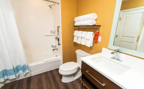 TownePlace Suites By Marriott Las Vegas Stadium District - 6