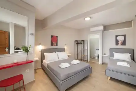 Faros Rooms & Suites - 71