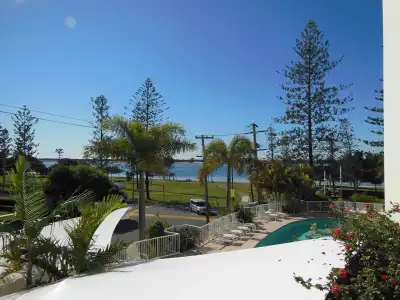 Crystal Bay on the Broadwater - 29