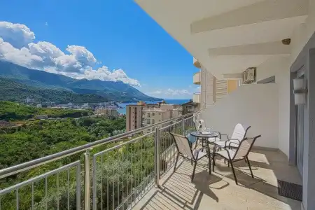 Montelux Apartments - 182