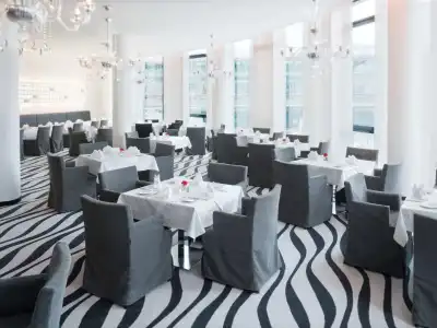 Mövenpick Stuttgart Airport - 19