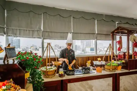Happy Life Grand & Sky Bar - 9