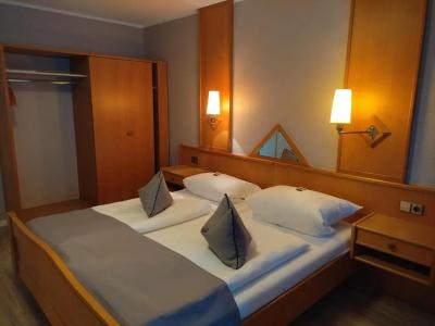 Zum Märchenwald - 42