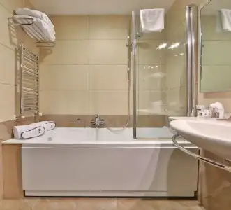 Best Western Plus Galileo Padova  - 18