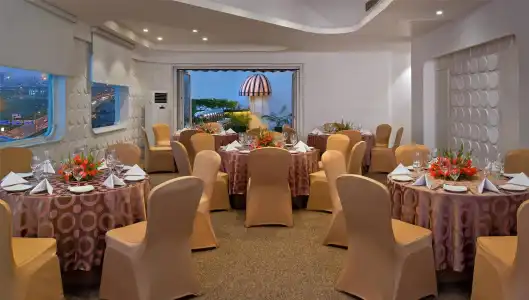 Park Inn by Radisson New Delhi IP Extension - 11
