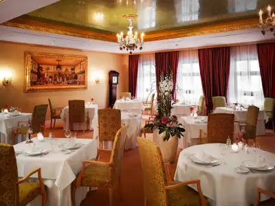 Relais & Châteaux Bülow Palais - 25