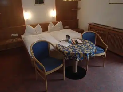 Pension Eppensteiner - 3