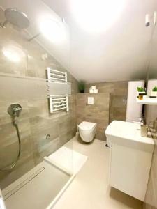 D & Sons Apartments - 117