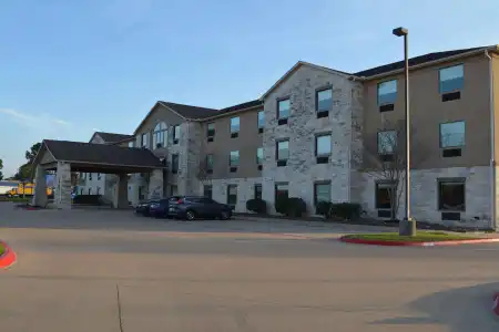 Wingate by Wyndham College Station South - 0