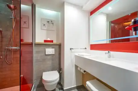 Park Inn by Radisson Kyiv Troyitska - 41