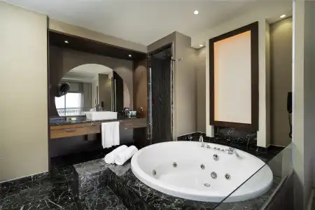 Cratos Premium Casino & SPA - 9