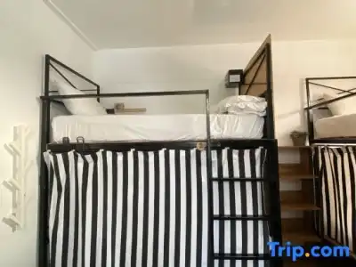 Sherloft Home & Hostel - 42