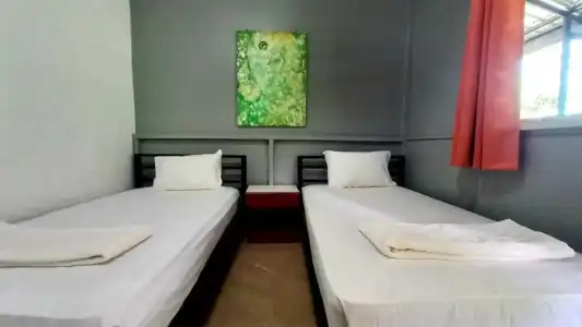 White Jail @ Koh Tao hostel - 25