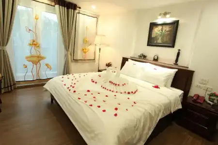 Charming 2 - 30