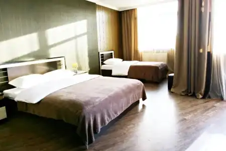 Apartment on Pirosmani 1 - 1