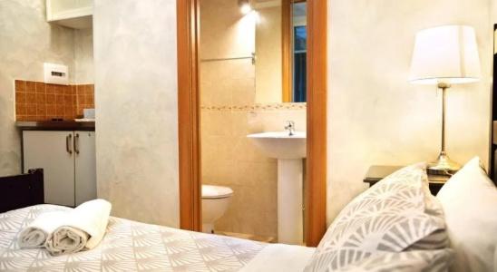 Rossana Guest House - 8