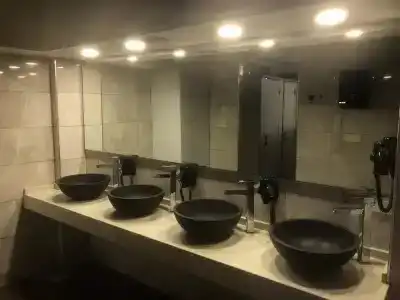 Musk Hostel - 18