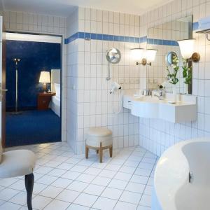 Dorint An den Westfalenhallen Dortmund - 30