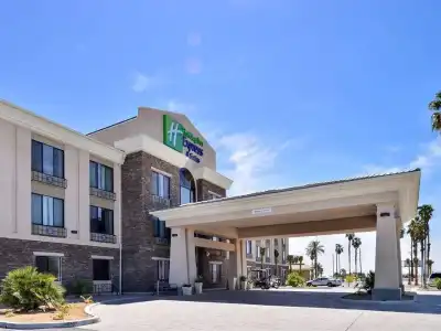 Holiday Inn Express & Suites Indio - Coachella Valley by IHG - 36