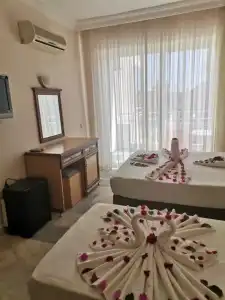 Side Ozgurhan - 39