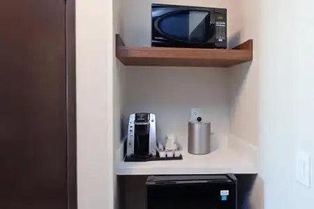 Holiday Inn Express Los Angeles Airport by IHG - 19