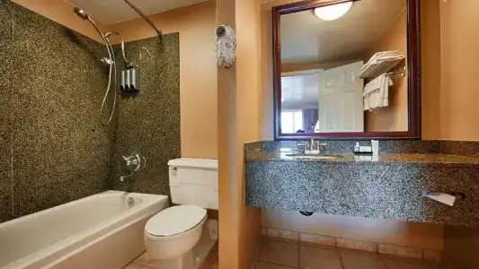 Best Western Pier Point Inn - 47
