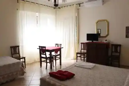 Ianus Guest House - 42