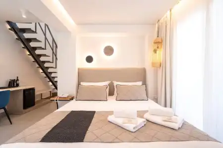 Mirablue Luxury Residences - 321