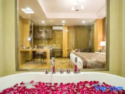 Best Western Chinatown - 140