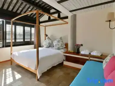 Blossom Hill Inn · Shantang - 49