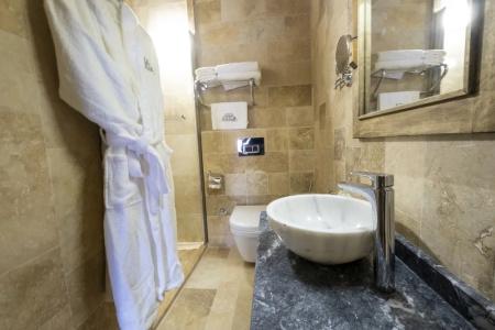 Underground Cave Suites - 8