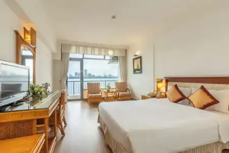 Thang Loi Hanoi - 90