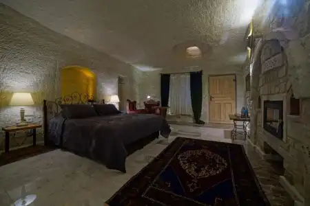Panoramic Cave & Spa - 72