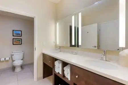 Comfort Inn & Suites near Ontario Airport - 7