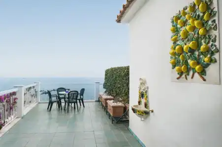 Bellevue Suite - 27